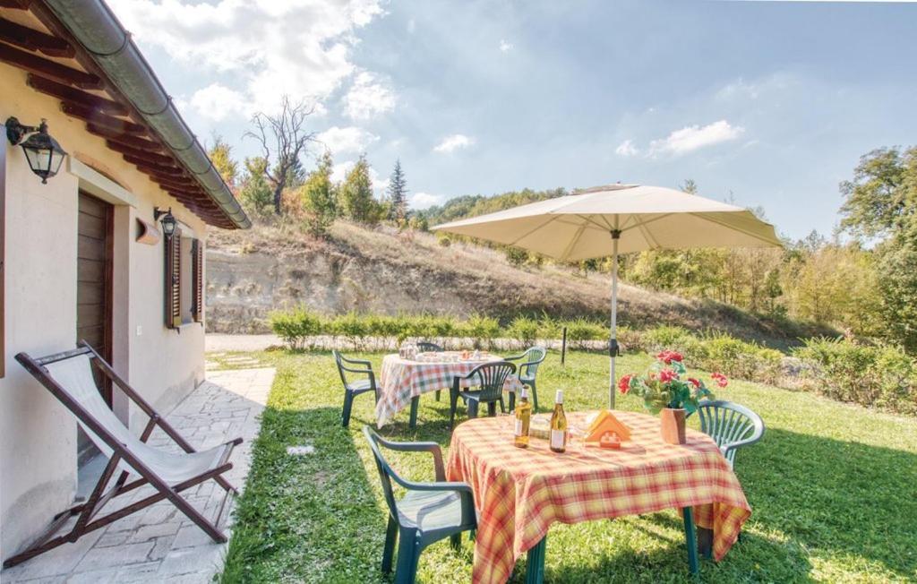 Apecchio Relais Valguerrieraゲストハウス エクステリア 写真
