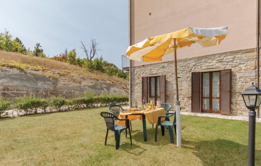 Apecchio Relais Valguerrieraゲストハウス エクステリア 写真